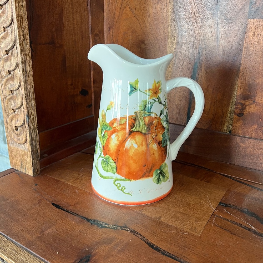 Pitcher - Pumpkin Design